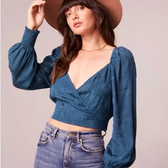 Band of the Free Camille Crossover Crop Top Teal Balloon Sleeve Smocked NWT XS - Picture 1 of 9